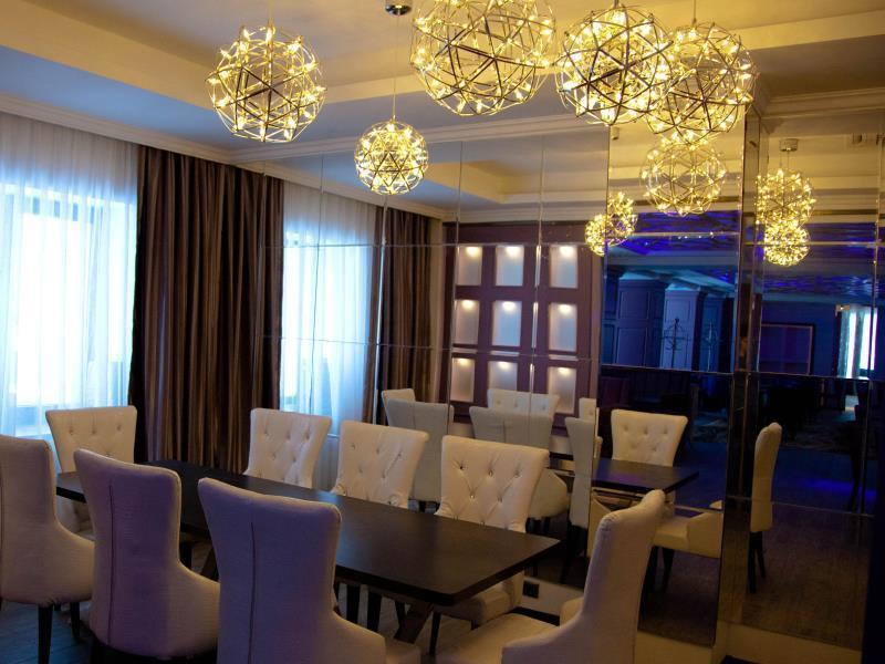 Absolute Hotel Астана Экстерьер фото